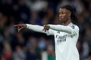 TA：卡马文加努力赶在西甲首轮时复出，但通常脚踝伤病要伤缺数周