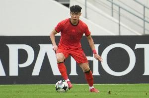 媒体人：王钰栋神级表现，凭借一己之力掀起下半场的进攻狂潮